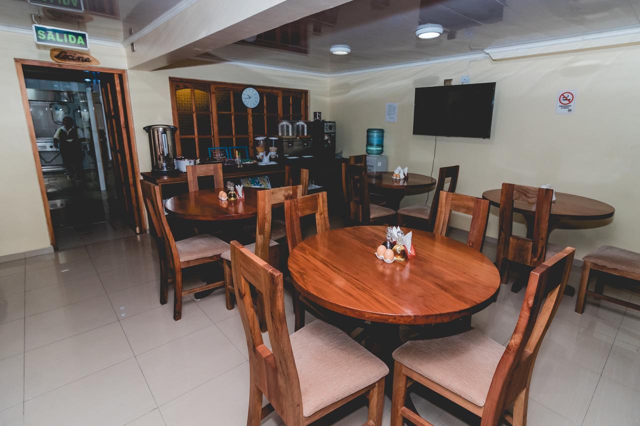 Hotel Rustico 칼라마 외부 사진